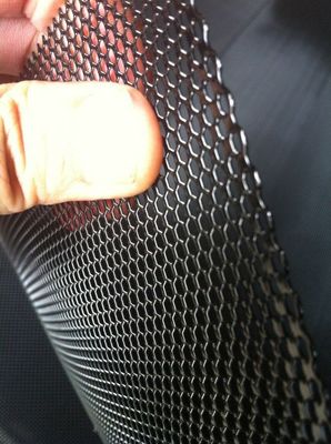 金刚网 防盗与装饰的多功能选择——河北震平丝网制品供应解析